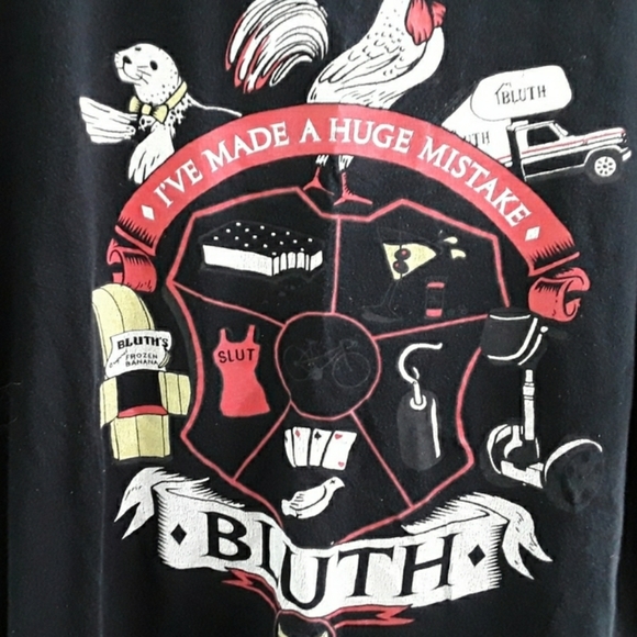 Arrested Development Bluth Graphic Tee - Picture 3 of 5